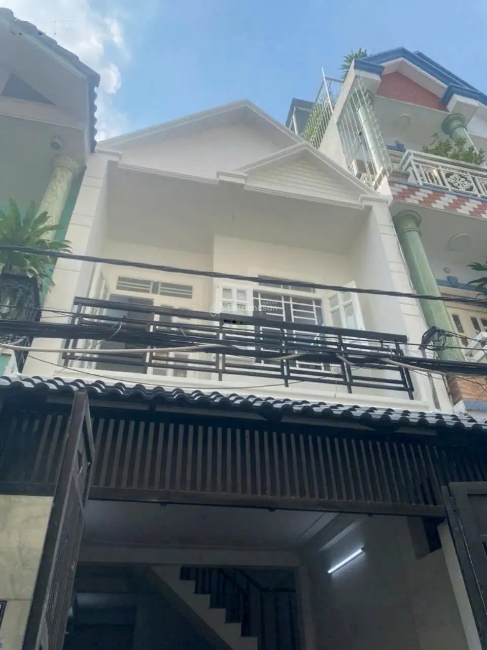 Chỉ 4 tỷ - căn giá tốt hiếm khu vực - 40m2 - 2 tầng - đường xe hơi tránh - trung tâm quận 12