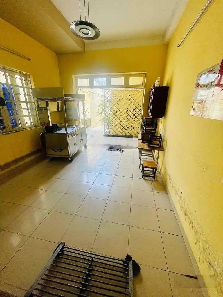 Mặt tiền Lê Lợi, khu kinh doanh sầm uất, ngang 9m, nở hậu, 210m2, dòng tiền 60tr/tháng