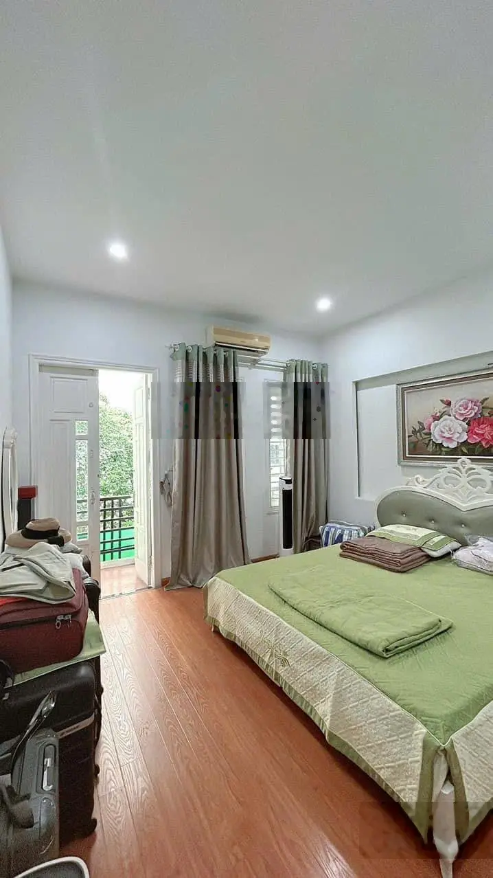 Nhà đẹp nhất phố Nguyễn Văn Huyên Tô Hiệu 61m2 gara ô tô, đường trải nhựa 10m 5 tầng nhỉnh 16 tỷ