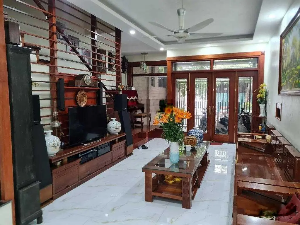 Bán nhà Tổng cục 5 Yên Xá, Plo vỉa hè đường rộng, kinh doanh, 100m2x5T, 5.2m mặt tiền giá 19 tỷ