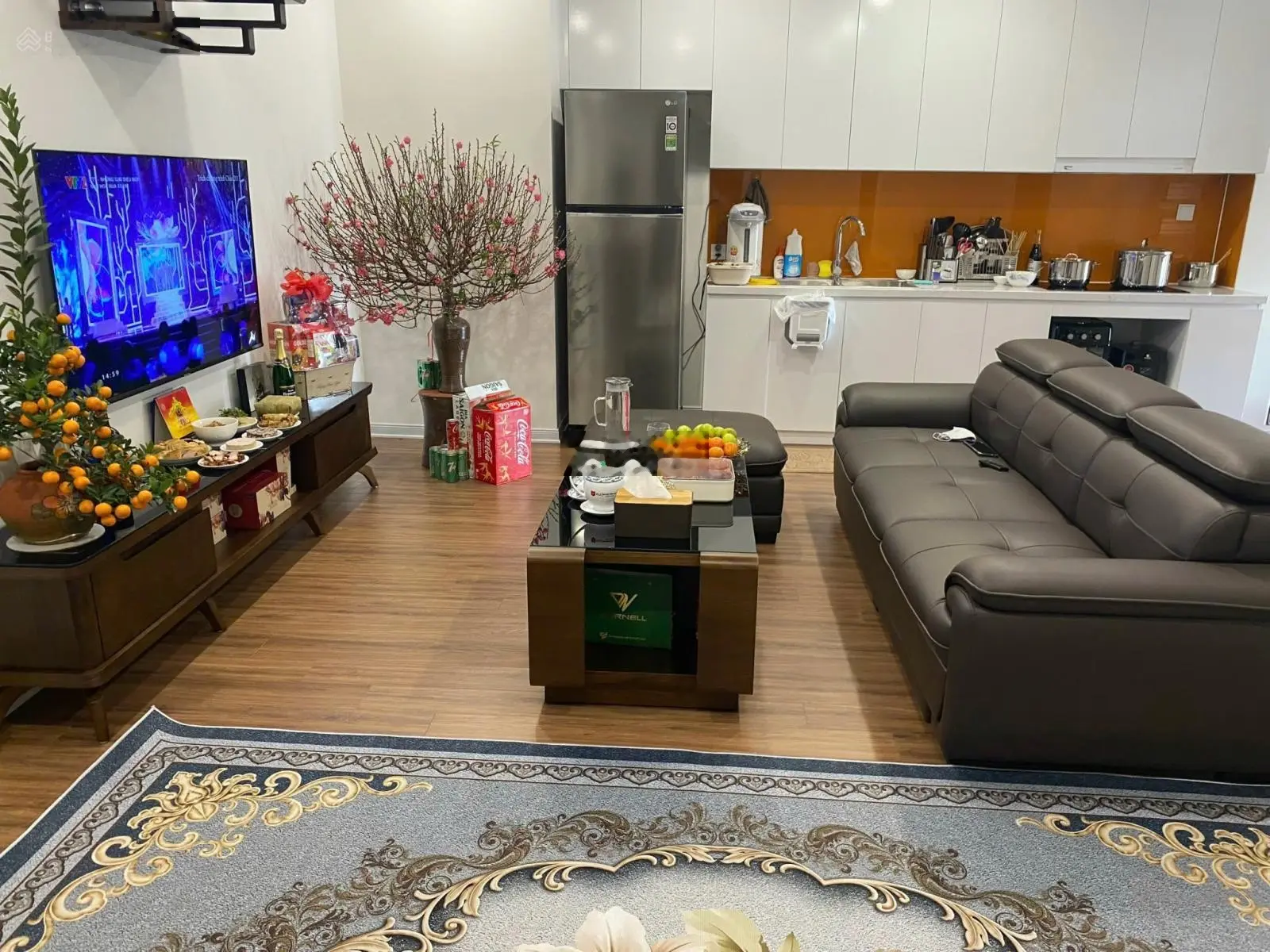 Bán gấp CH 63m2 2PN 2VS, full nội thất, view sông Đuống cực mát, SĐCC vay bank, 3.25 tỷ