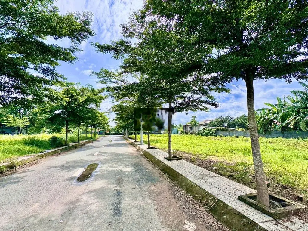 Cực Hot. Bán 2 Lô Đất Liền Kề Sổ Hồng Riêng Ngay KDL Bửu Long Biên Hòa