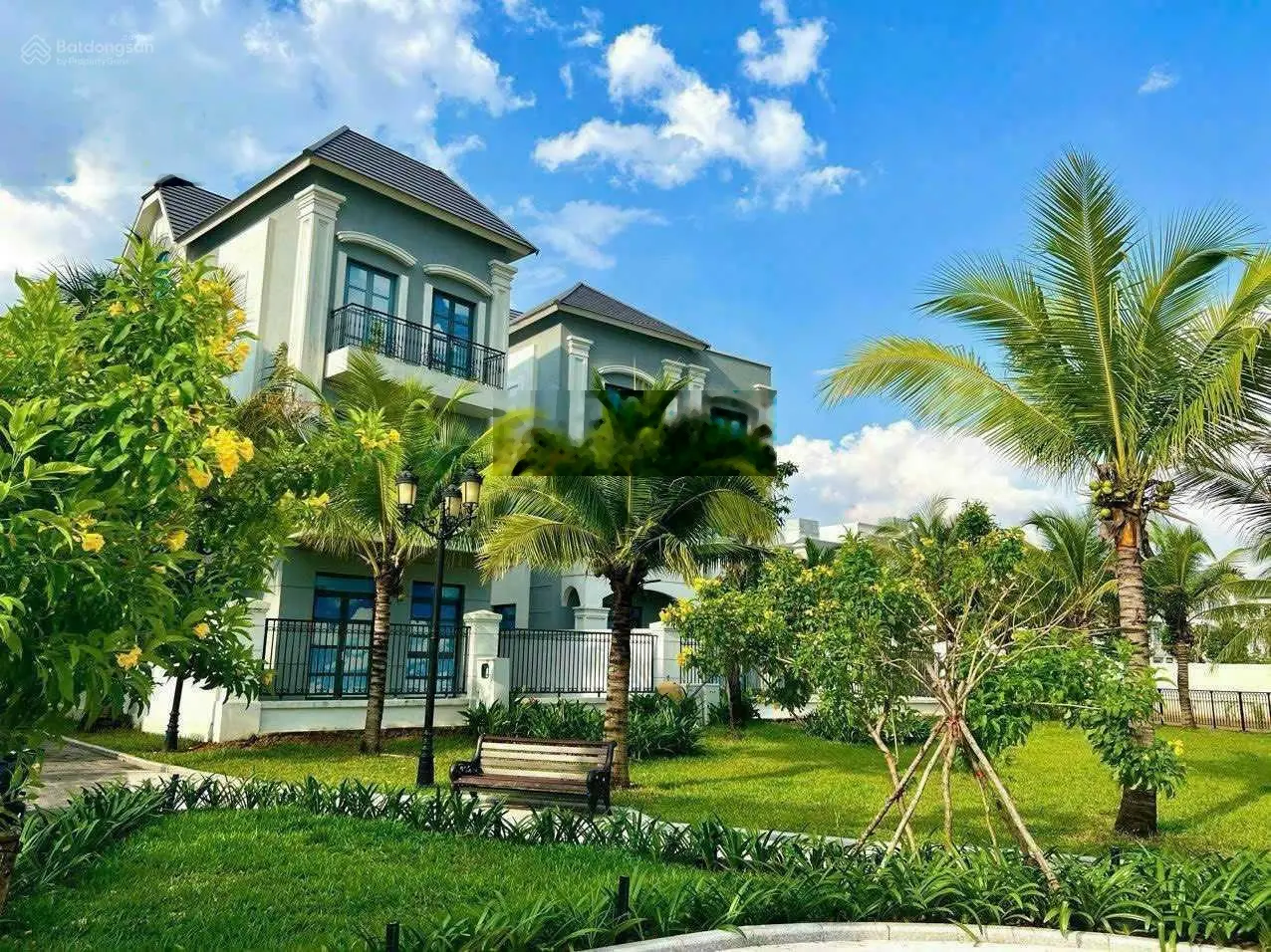 BÁN GẤP LỖ 7 TỶ CĂN BIỆT THỰ SONG LẬP RẺ NHẤT VINHOMES Q9