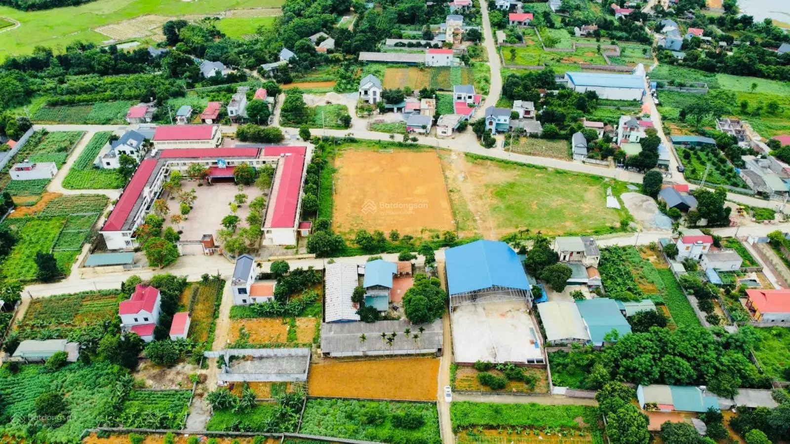 Bán đất tại Đông Yên, Quốc Oai. Diện tích 450m2