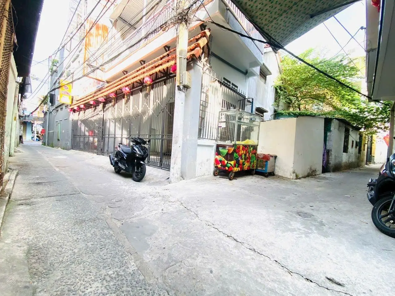 Nhà 2 mặt kiệt Ông Ích Khiêm. Gần đường. Gần Chợ Cồn. Đường 2,5m