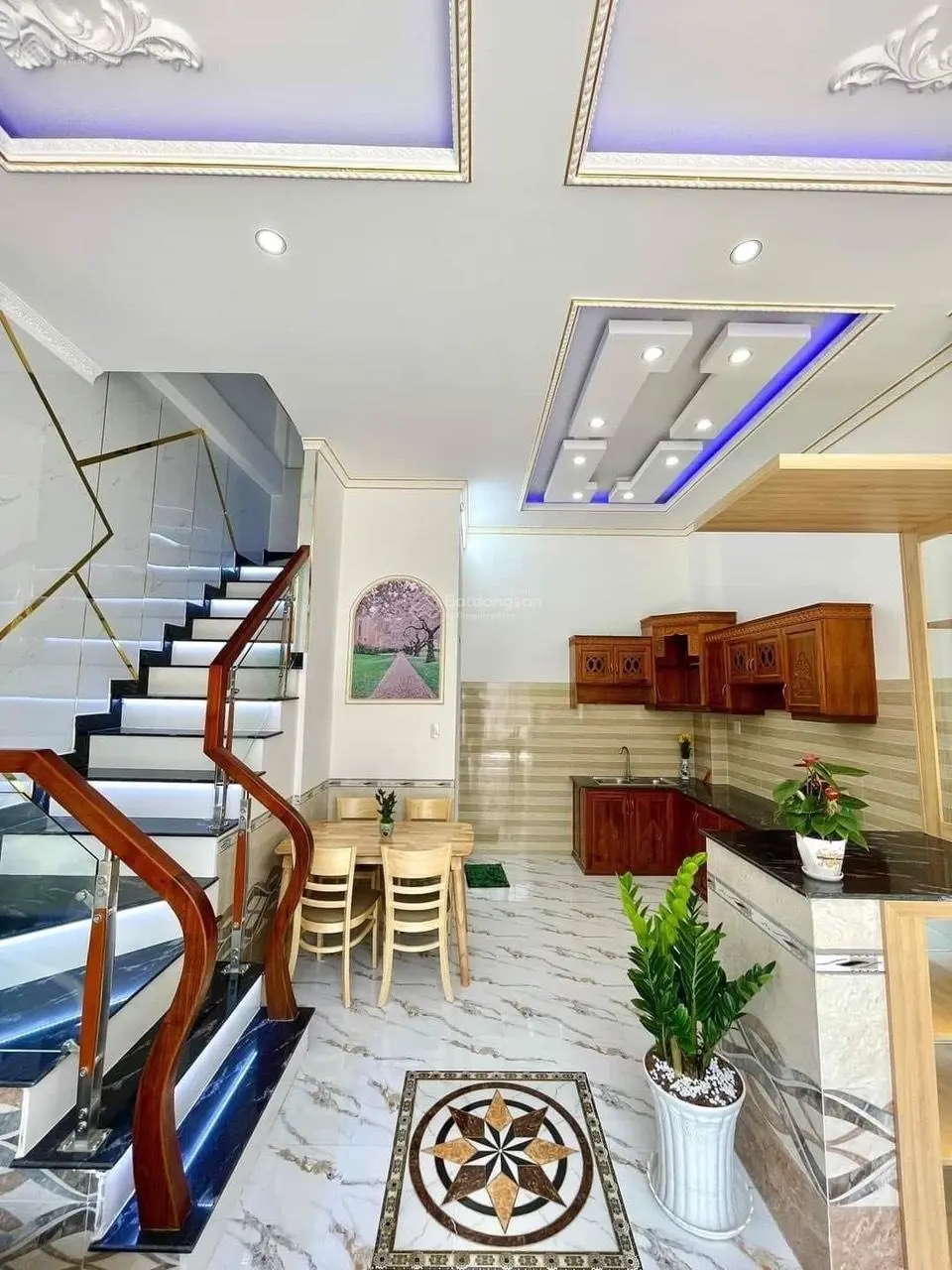 Không thể bỏ lỡ nhà phố đường Phan Thanh Giản , Lái Thiêu, Thuận An, sổ riêng, 80m2