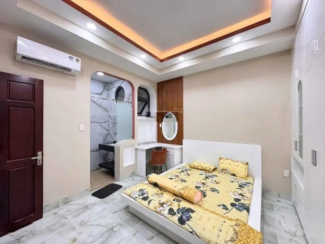 Chủ đi định cư bán gấp nhà Bãi Sậy-P1-Q6, gần chợ Bình Tây. Giá 2tỷ950/75,5m2 đang cho thuê 19triệu