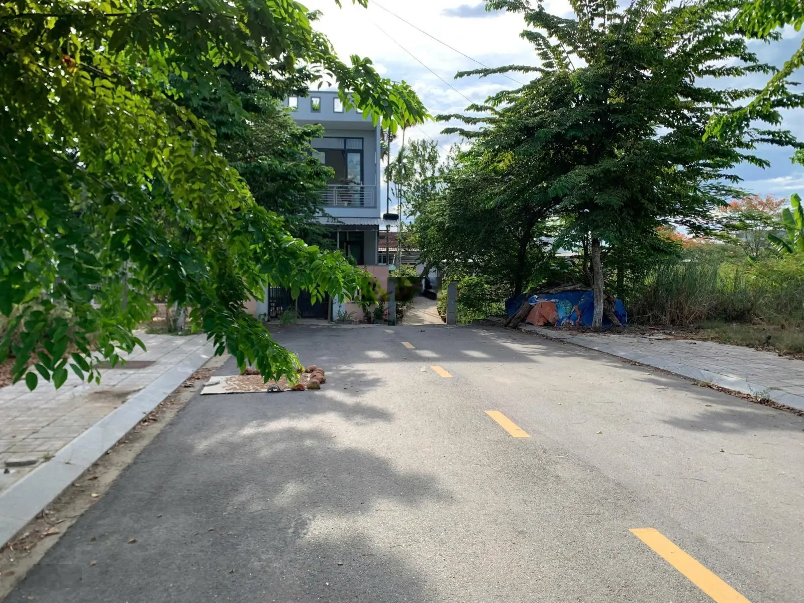 Bán đất mặt tiền đường Võ Thị Đệ, KDC Phước Thạnh, DT 92.5m2 sổ hồng riêng, giá 1.6 tỷ