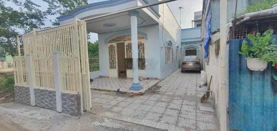 Nhà 7,4 x 20 . Gần chùa Hoằng Pháp