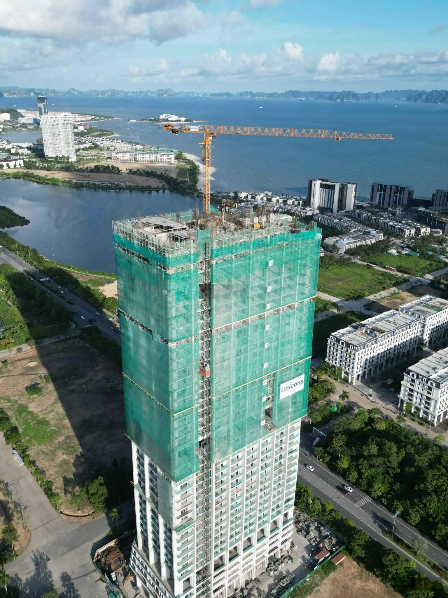 Còn một căn studio duy nhất chủ đầu tư đang muốn thu hồi lại,em cần bán nhanh để lấy chỉ tiêu