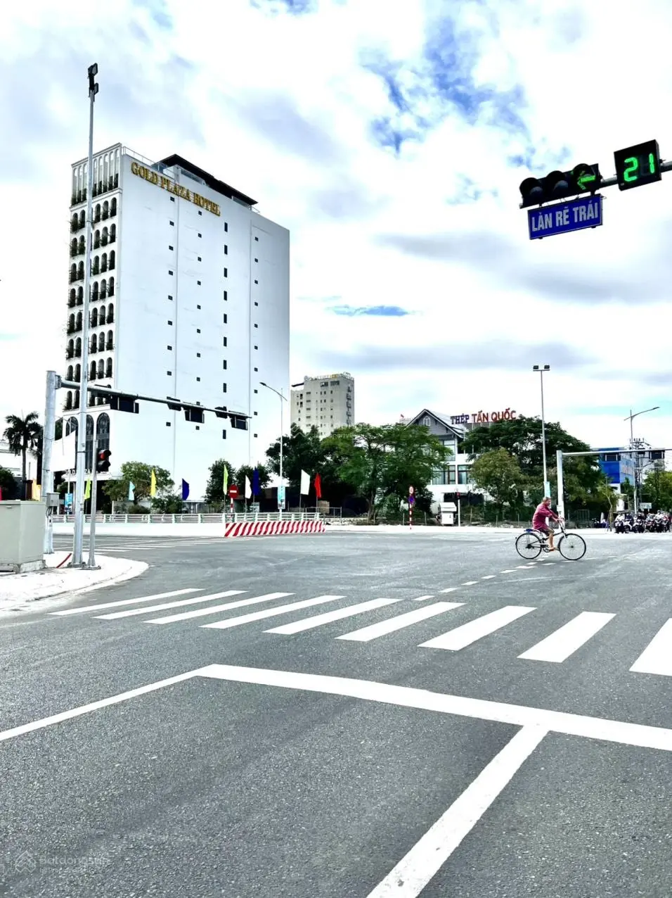 Bán đất 2 MT trước sau đường Núi Thành Phường Hòa Thuận Đông, Quận Hải Châu, Giá tốt 19,8 tỷ/161m2