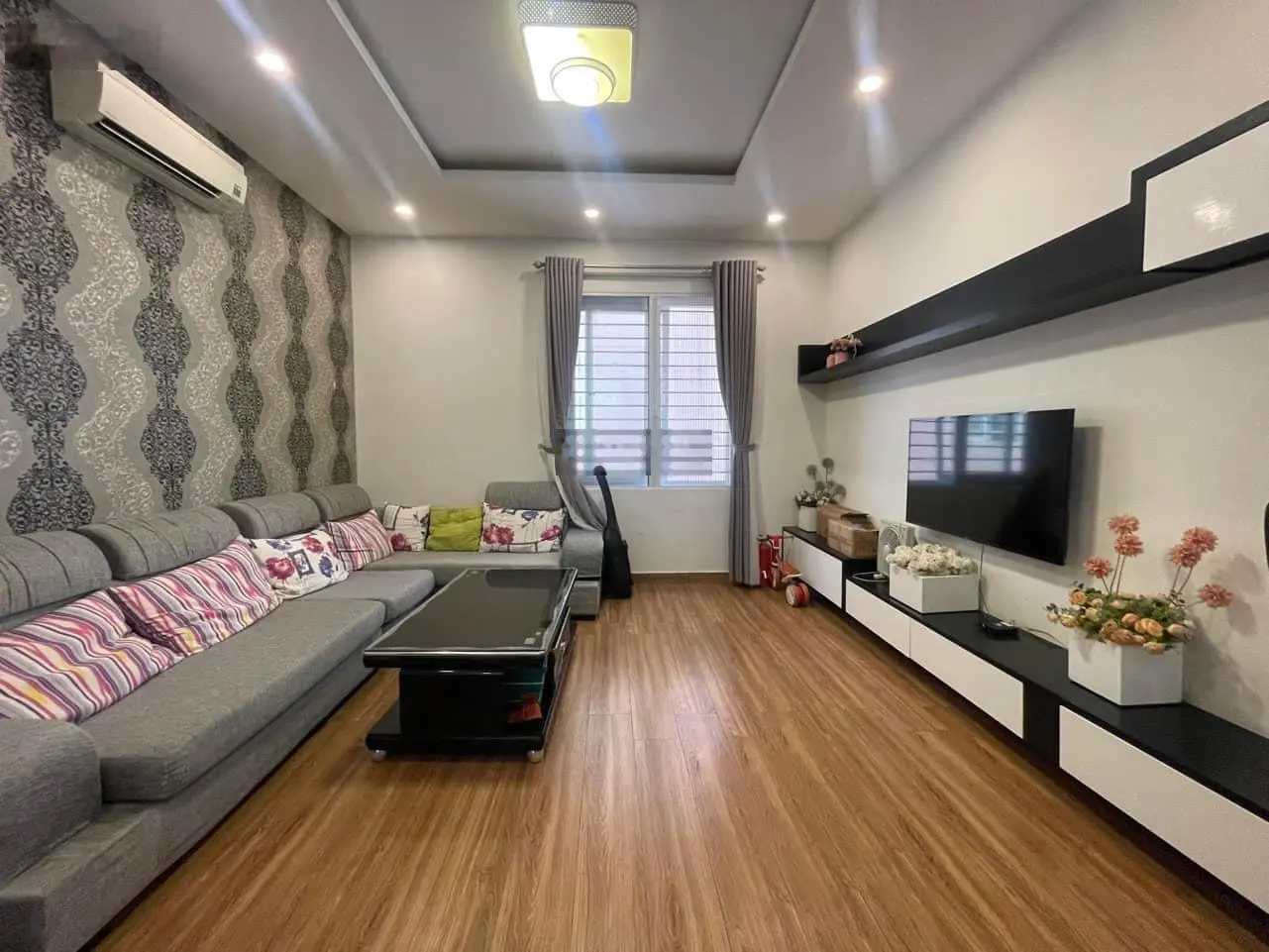 Chủ nhà cần bán nhanh nhà MT Dương Tự Minh