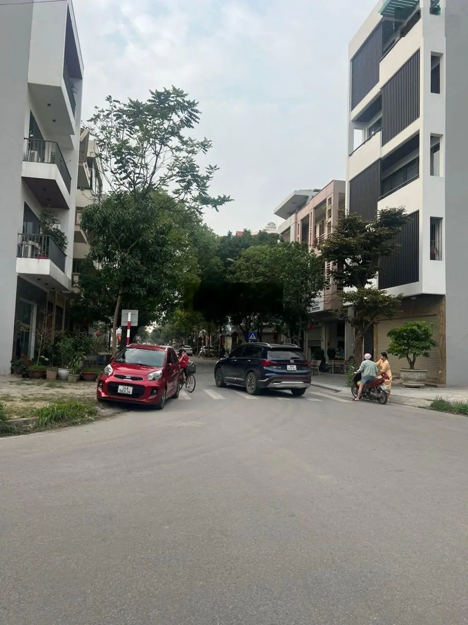 Bán lô đất góc 2 mặt phố Trần Nguyên Đán, Hải Dương. Diện tích 83,5m2, giá 6,01 tỷ