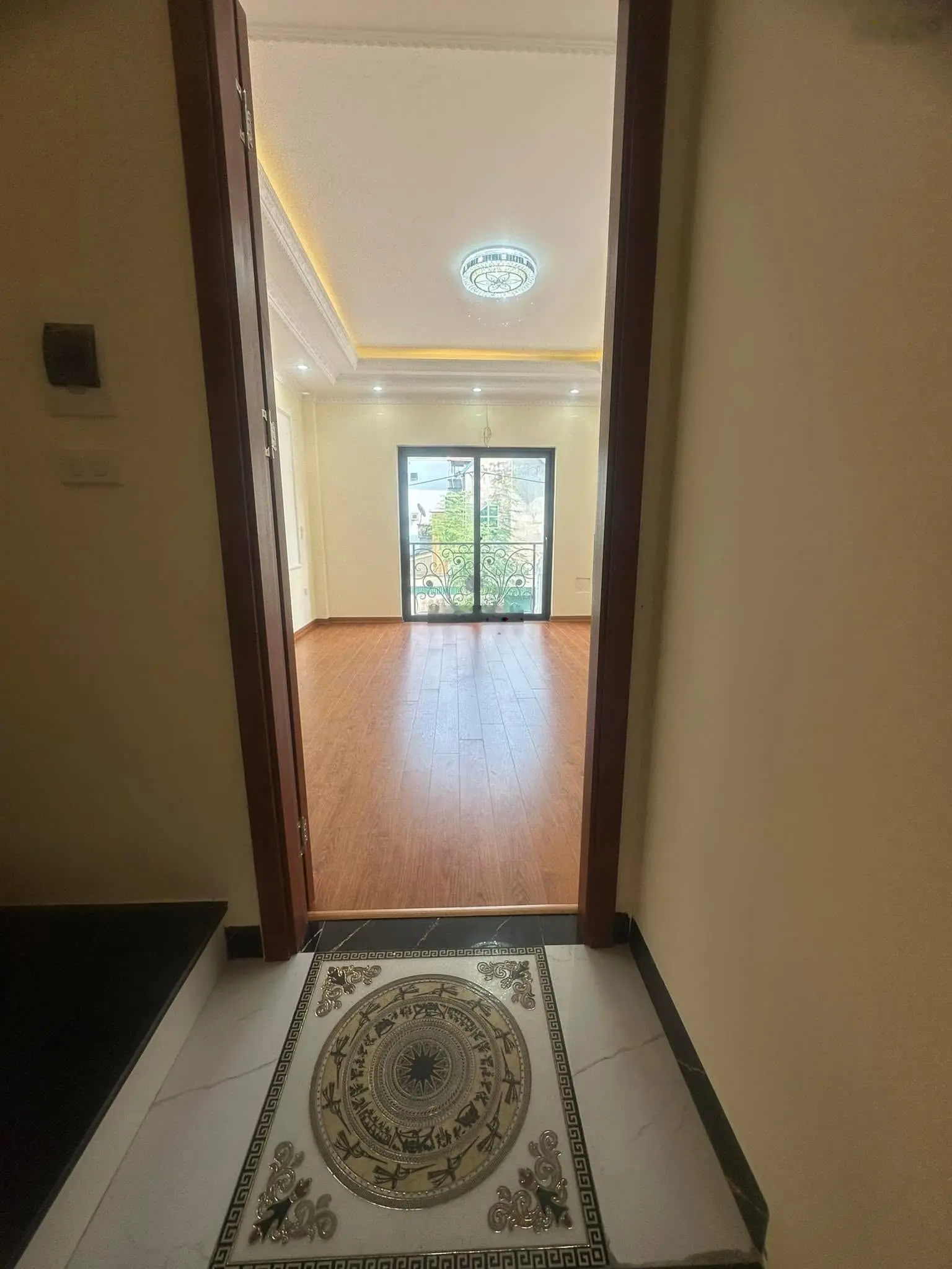 Nhà rẻ nhất Phượng Đồng 2.75tỷx4T ô tô cách 15m, 800m ra tới cầu Mai Lĩnh 12p tới bến xe Yên Nghĩa