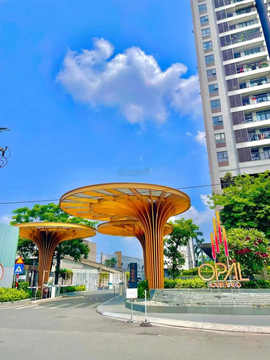 chủ bán Căn OPAL BOULEVARD 2PN-75m2-2,6 tỷ bao sổ công chứng trong ngày, đăng là có