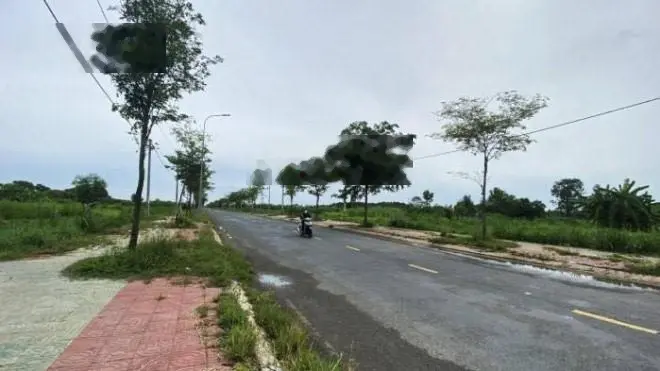 Bán đất Khóm 6, phường 9, Thành phố Trà Vinh, tỉnh Trà Vinh. DT: 48m x 42m, nở hậu 64m. Giá 8 tỷ