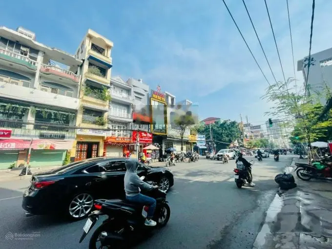 Căn nhà duy nhất không có căn so sánh! MT Nguyễn Gia Trí,P.25,BT. DT.4.5x25m,,HĐT:80tr.Giá 20 tỷ TL