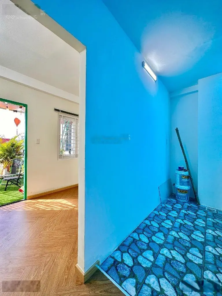 SIÊU PHẨM Quận Tân Bình 4 Tầng Đẹp Hơn Cả NGỌC TRINH - Phạm Văn Bạch - Có GARA oto riêng, chỉ 8 Tỷ