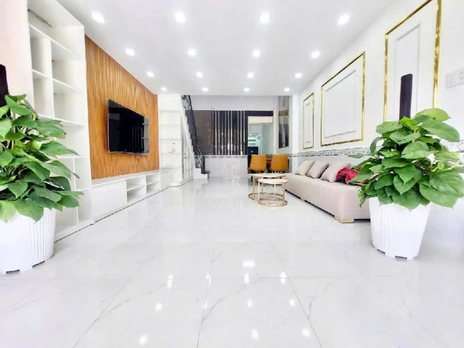 Nhà 2 tầng hẻm 8m tặng full nội thất Nguyễn Bình Nhơn Đức Nhà Bè DTSD 120m2 giá chào chỉ 3,4 tỷ