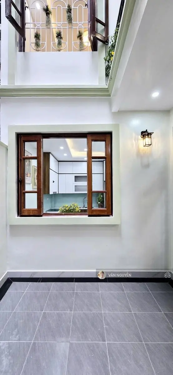 Ngõ 674 Hoàng Hoa Thám, 55m2, MT 4m, nhà mới. Giá 10,9 tỷ (Có thương lượng)