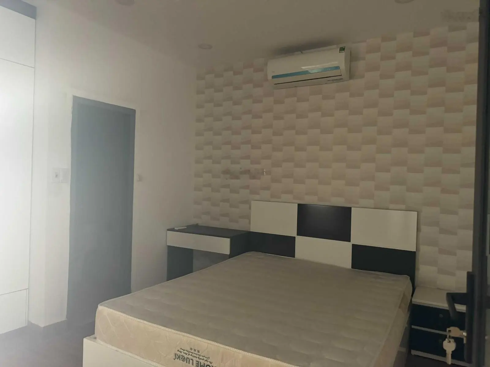 Bán căn trực biển 2 phòng ngủ giá tốt ở Mường Thanh Khánh Hòa