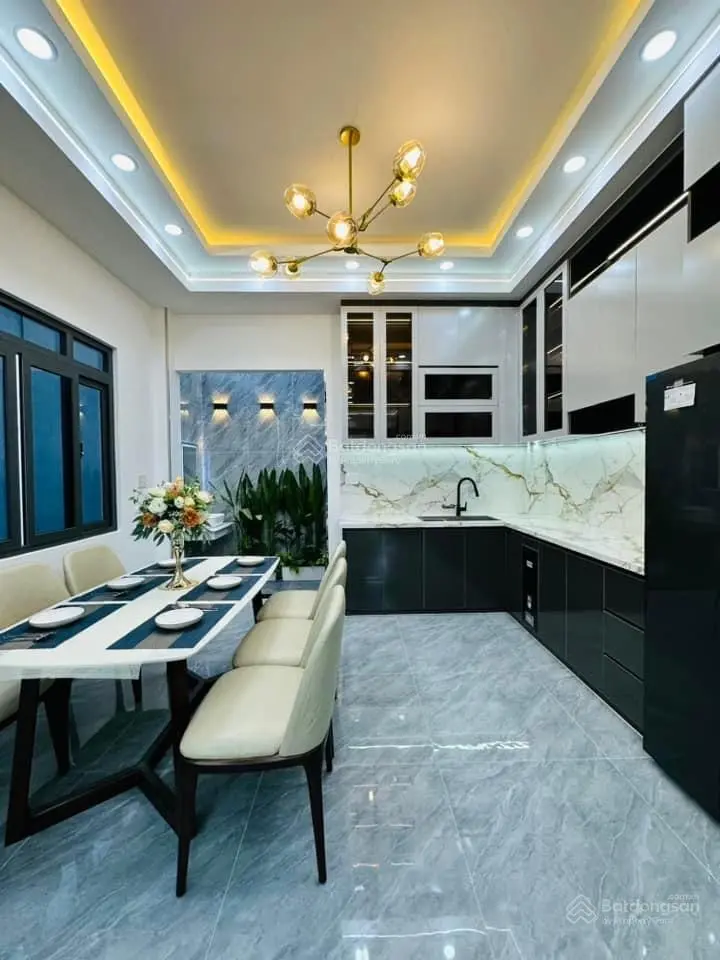 Thanh lý siêu phẩm nhà 1T2L quận 10, giá 3tỷ6,51,6m2(4,3x12m)sổ hồng riêng, hẻm xe hơi,hốt lẹ!!!!