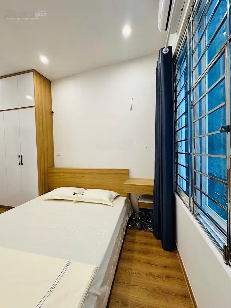 Bán nhà phố Minh Khai, 4.x TỶ, 5T, 3 ngủ, sổ riêng, full nội thất ở luôn .