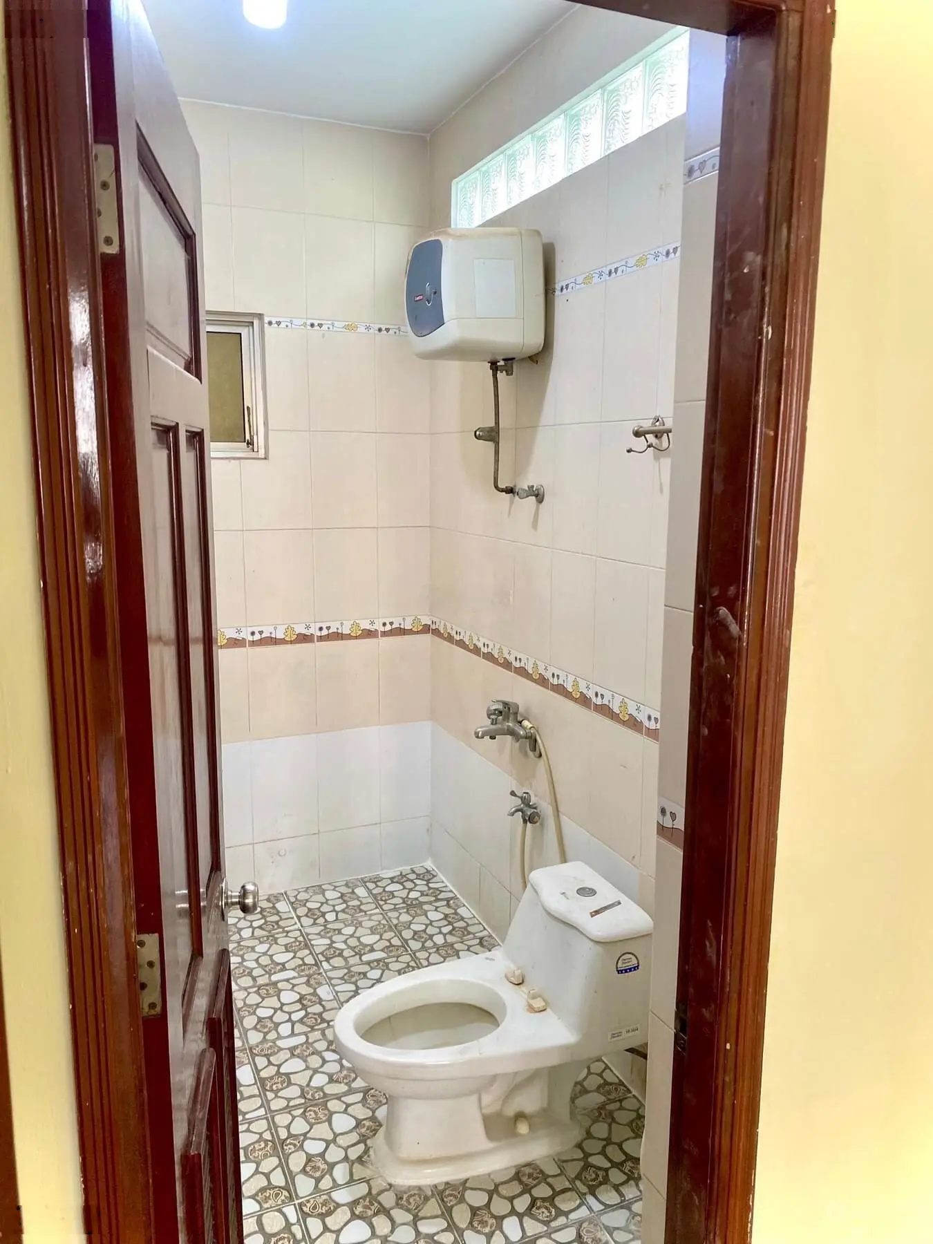 Hẻm Nhựa 7m Trịnh Đình Trọng (4m x 16m) Nhà 1 Trệt 2 Lầu. Giá 8 Tỷ