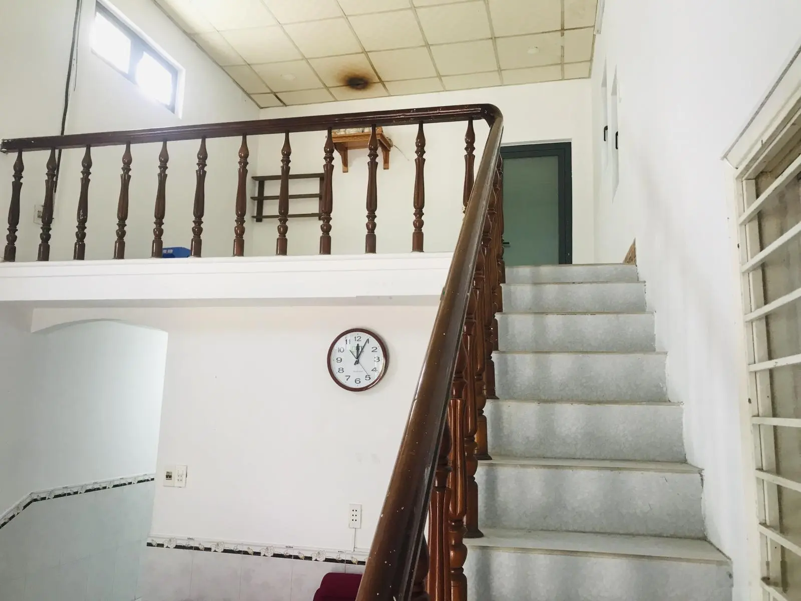 Tìm đâu ra căn nhà cấp4 sát Bãi tắm Mân Thái, đứng nhà nhìn thấy biển, cách bãi phút đi bộ gia 3.7T