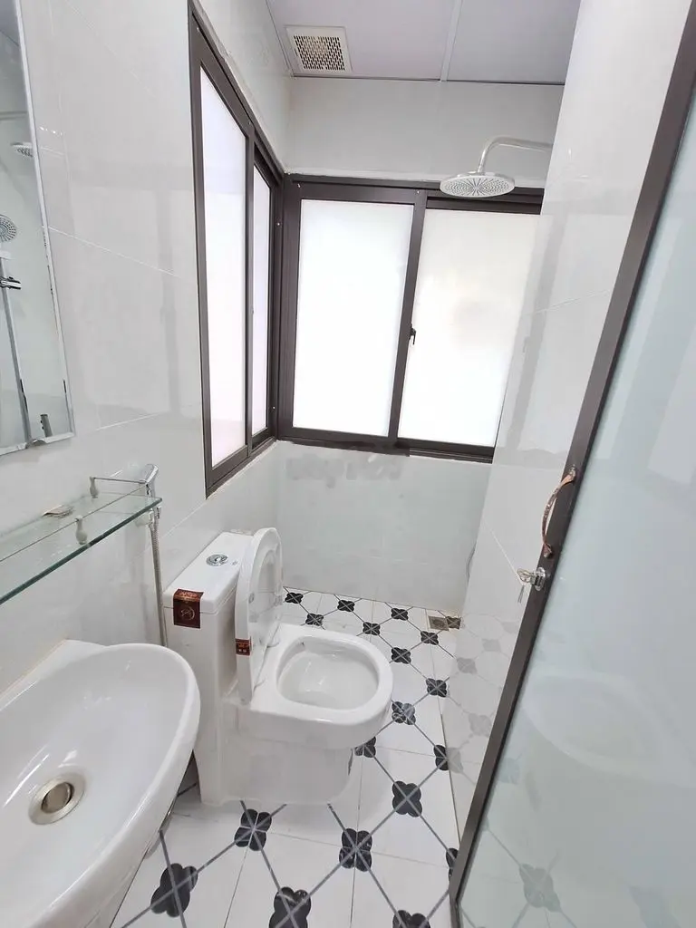 CHINH CHỦ BÁN NHÀ NGAY NGUYỄN TRÃI - ĐỐI DIỆN ROYAL - CHỈ 1.68tỷ