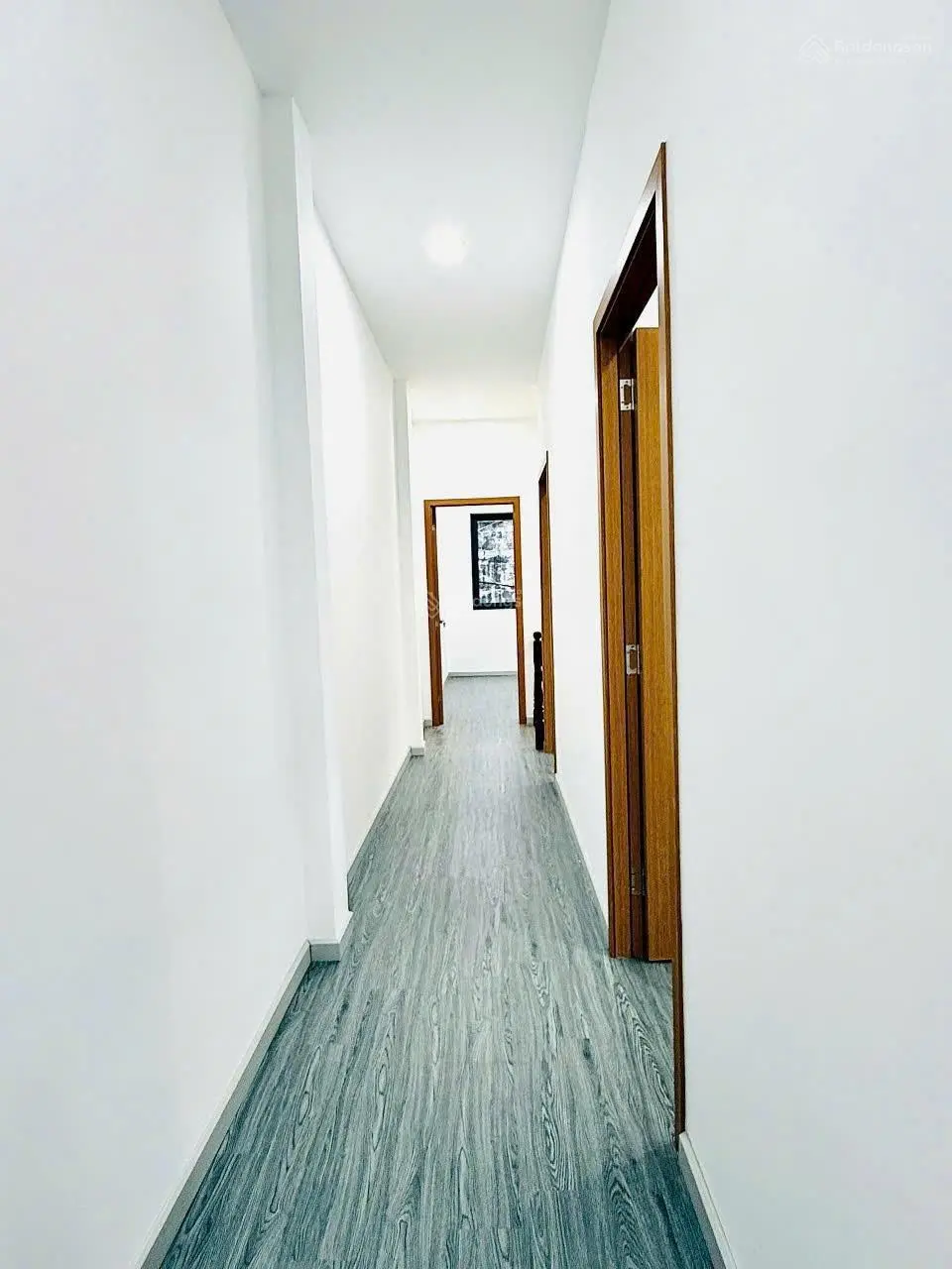 Bán nhà mới,đẹp 1 trệt 1 lầu 3pn 2wc đg Hồ Bá Phấn P.Phước Long A Q9,HXH, 90m2,5.7 tỷ Lh 0932190599