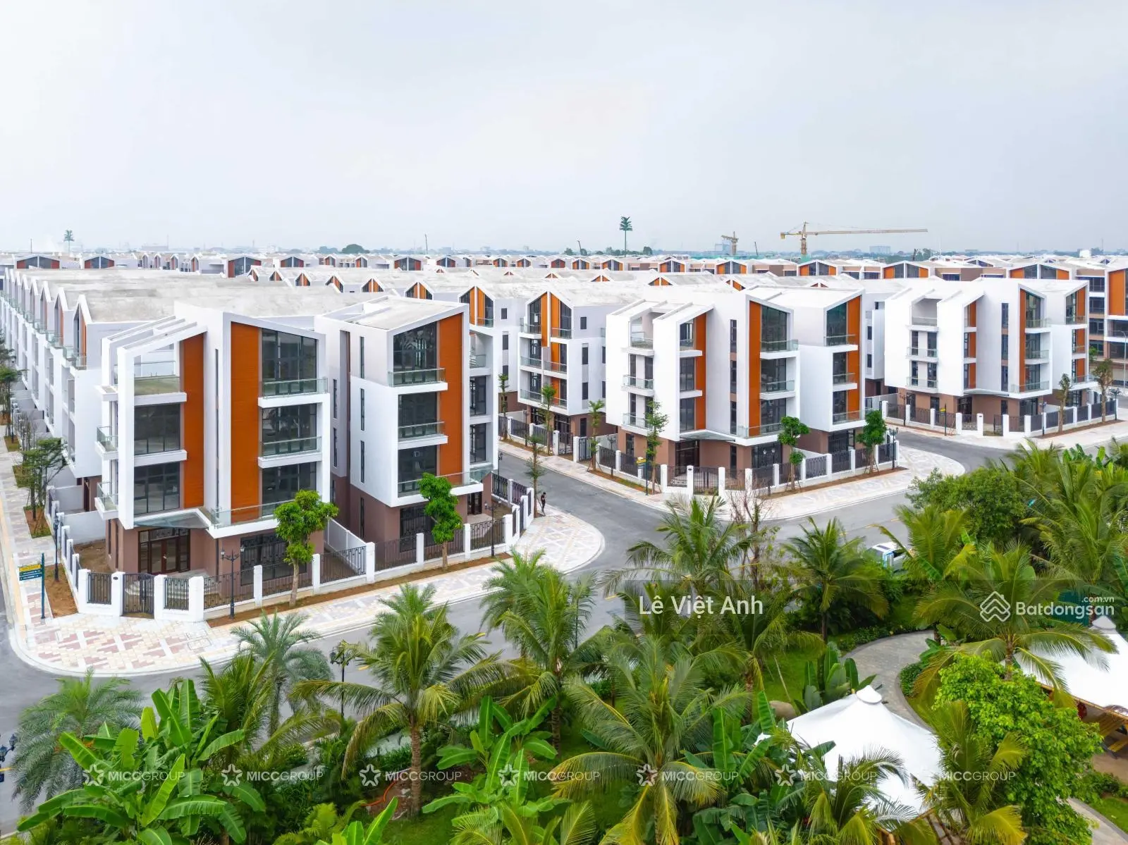 Bán biệt thự góc 2 mặt tiền Vinhomes Ocean Park 3 The Crown, Phân khu Ánh Dương, View công viên