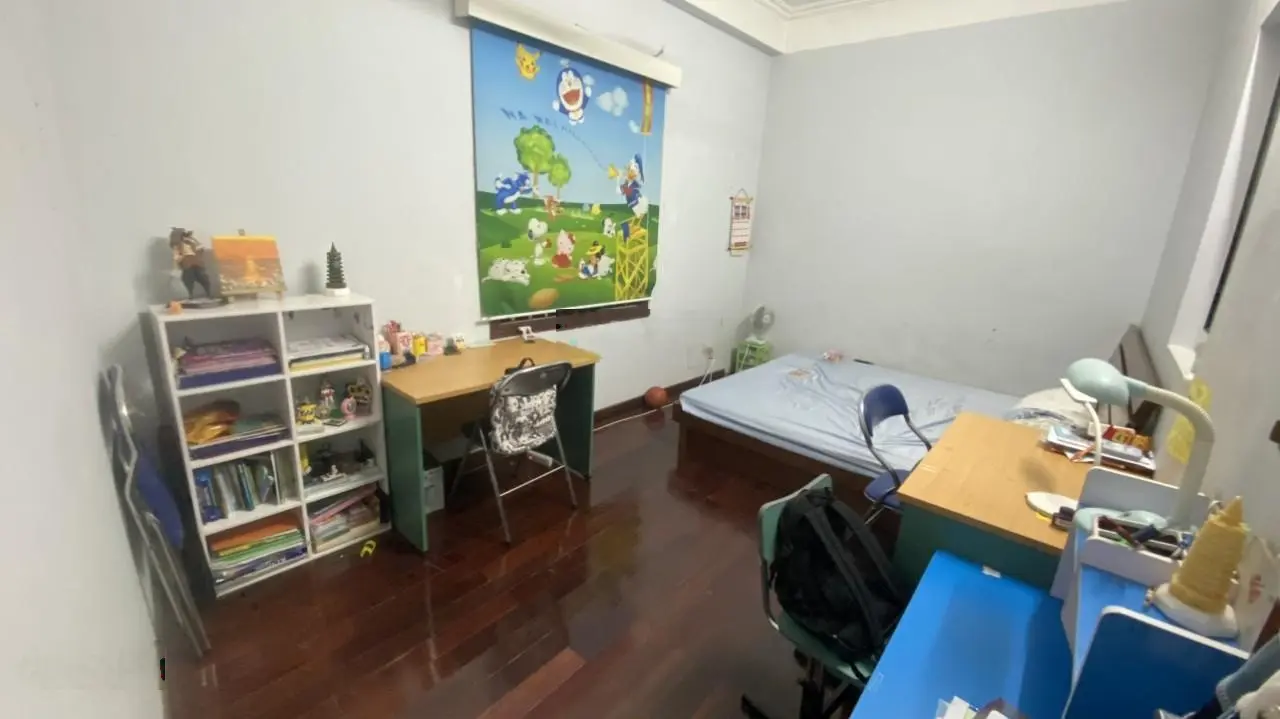 Bán nhà dân xây phố Đồng Me, Nam Từ Liêm, lô góc 55m2, 4 tầng nhà đẹp
