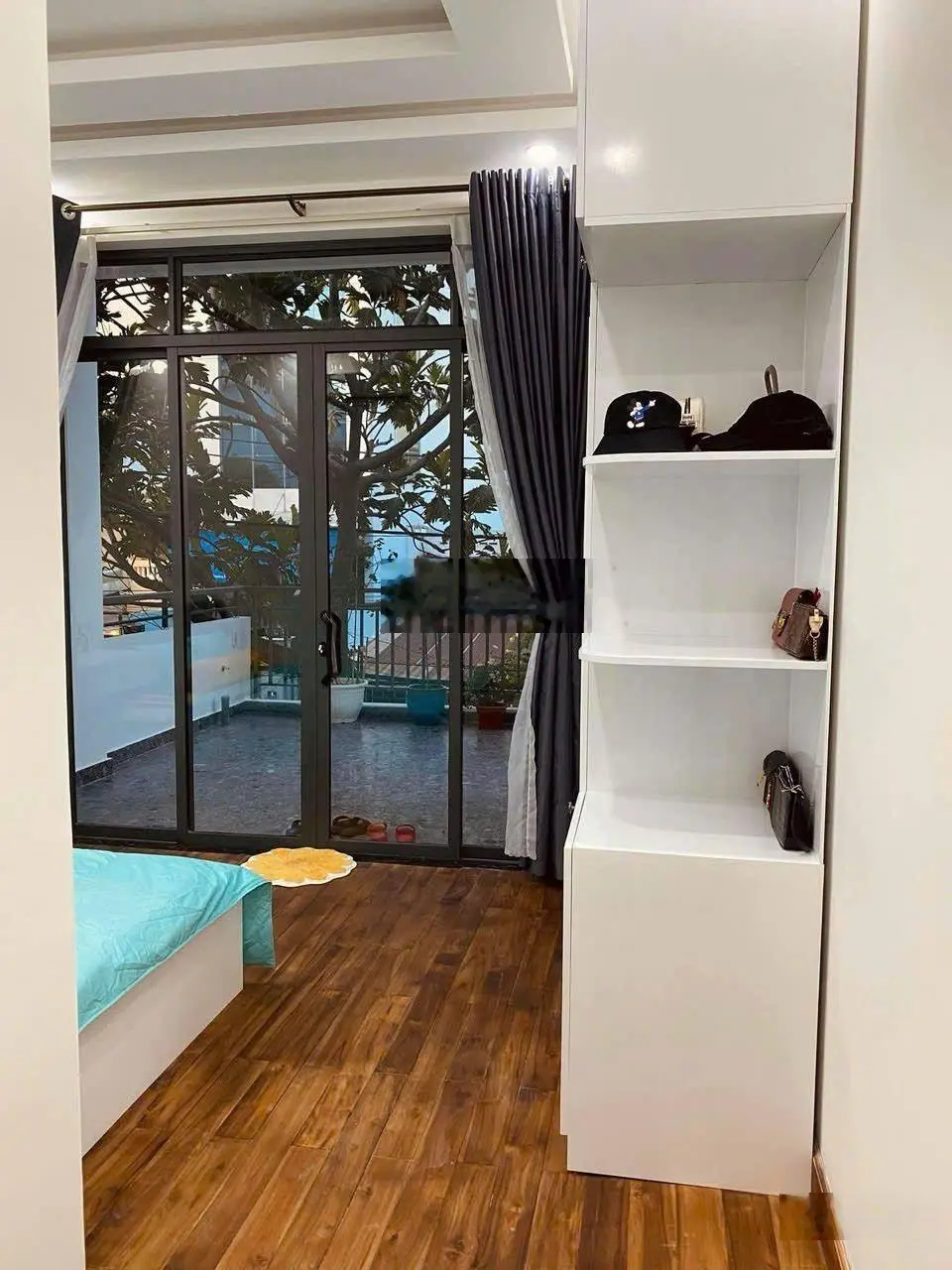 Bán gấp NP 5 tầng 100m2, 19,5 tỷ tại Hàn Thuyên, Thủ Đức, HCM đẹp, nhiều tiện ích