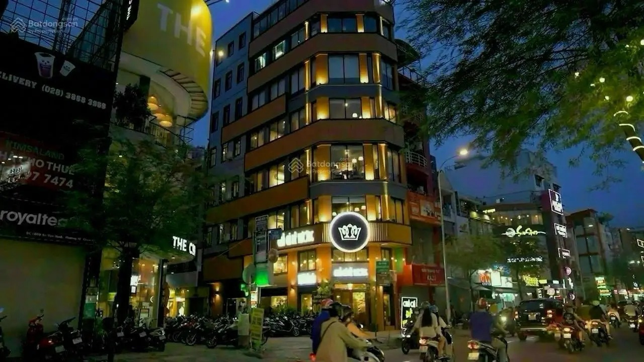 Bán gấp căn 2 MT Sư Vạn Hạnh, Q10 ngay Vạn Hạnh Mall 8L HĐT 154tr