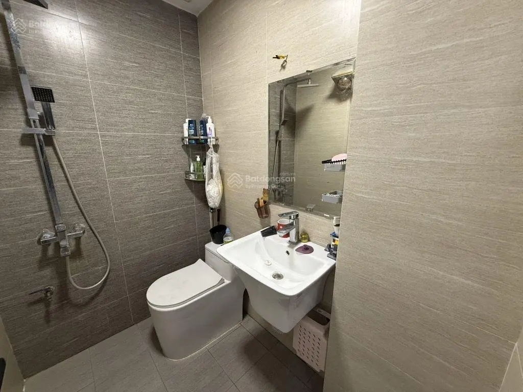 Nhà Mặt Phố Hoàng Hoa Thám, Khu Phố Cổ KD Sầm Uất, 80m2x4T, Rộng 5m. Giá 17.4tỷ