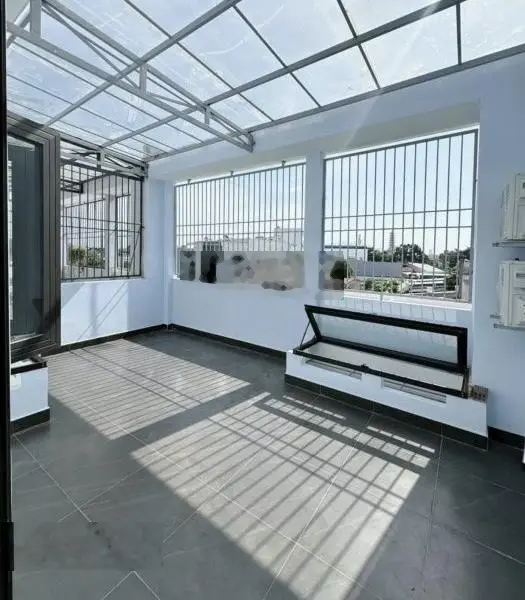 Bán gấp nhà Hoàng Hoa Thám, P.12, Tân Bình. DT 44m2. SHR, pháp lí chuẩn. giá 2,25 tỷ