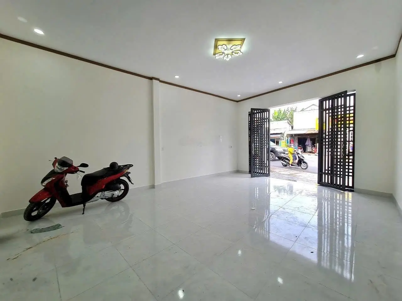 Nhà riêng ngay TTHC TP đang thu nhập 12 triệu/tháng giá 6 tỷ