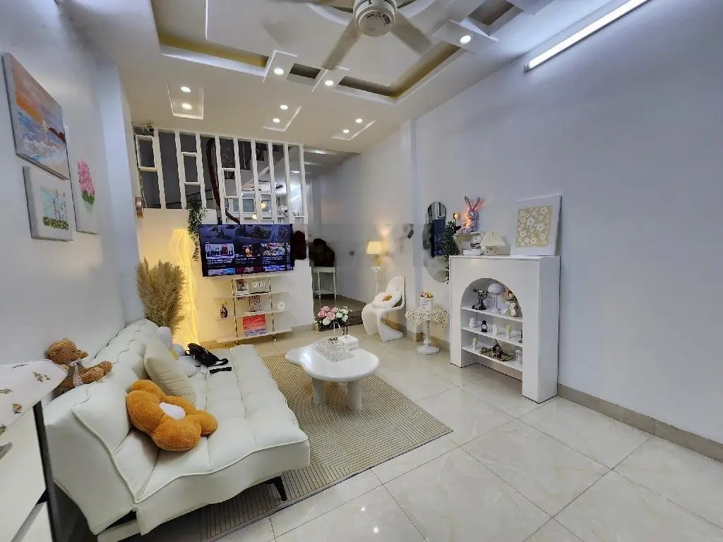 Nhà đẹp An Xá - Ba Đình - Tặng full nội thất - cách ô tô, mặt phố 50m - 2 mặt thoáng trước sau