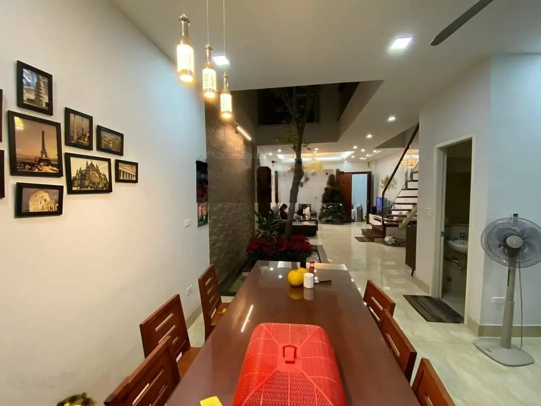 BÁN NHÀ THỤY PHƯƠNG. 95M2 NGÕ TO NHƯ PHỐ. GARA Ô TÔ. MẶT TIỀN RỘNG. Ở SƯỚNG.GIÁ SIÊU MỀM 11.5 TỶ