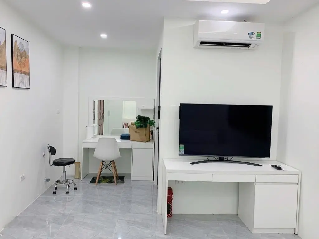 Bán nhà 6 tầng Phạm Ngọc Thạch, Đống Đa, 81m2, mt 6,5m, thang máy, dòng tiền 700t/ năm, chỉ 15 tỷ