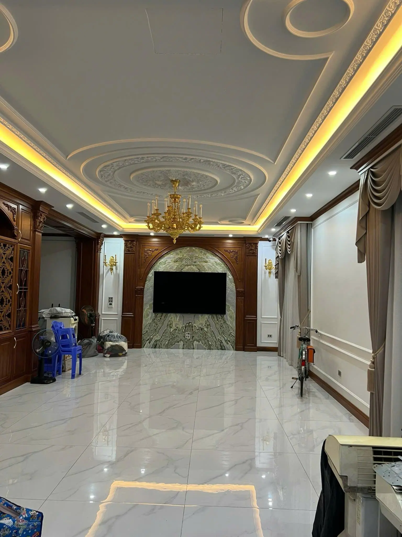 Bán gấp căn Biệt thự tại Long Biên - Khu BT08- khu đô thị Việt Hưng