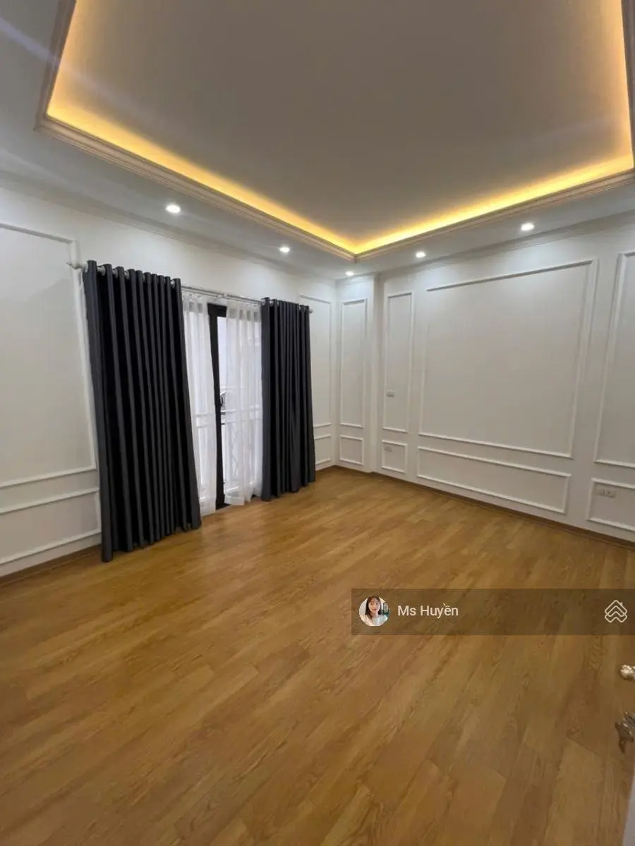 QUÁ HIẾM: YÊN HOÀ Cầu Giấy- HƠN 8 Tỷ, 35M, 7T Thang Máy, Xây Mới, 50M Ra Phố, ÔTÔ, KD, NGÕ RỘNG.