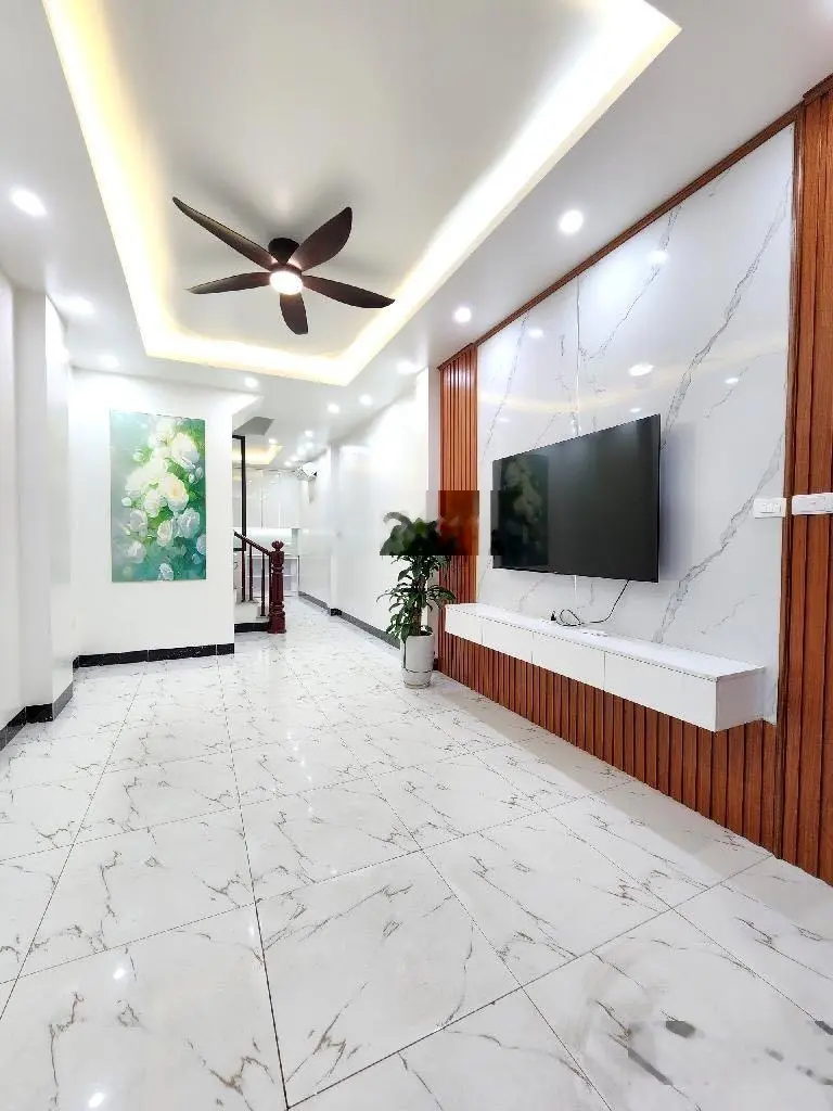 Nhà siêu rộng, ngõ thông, full nội thất, an sinh đỉnh, bán nhà Gốc Đề, 42m2, 5T, hơn 5 tỷ