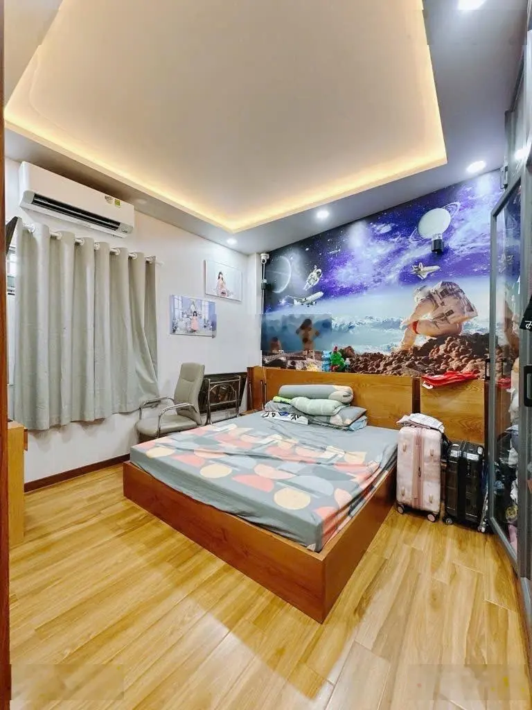 Bán nhà Tôn Thất Thuyết Quận 4 - hẻm ôtô - 52m2 - 5 tỷ nhỉnh - 4 Tầng - khu dân trí cao an ninh