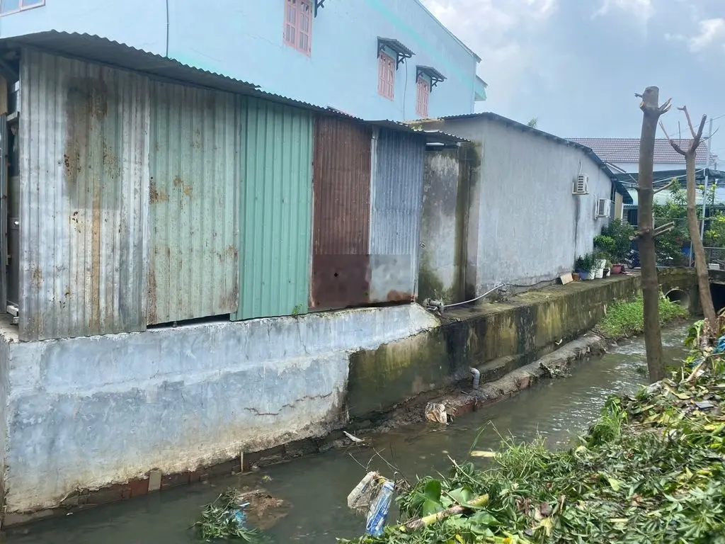 Bán gấp nhà KP11 Tân Phong tiện buôn bán kinh doanh giá ngộp sâu