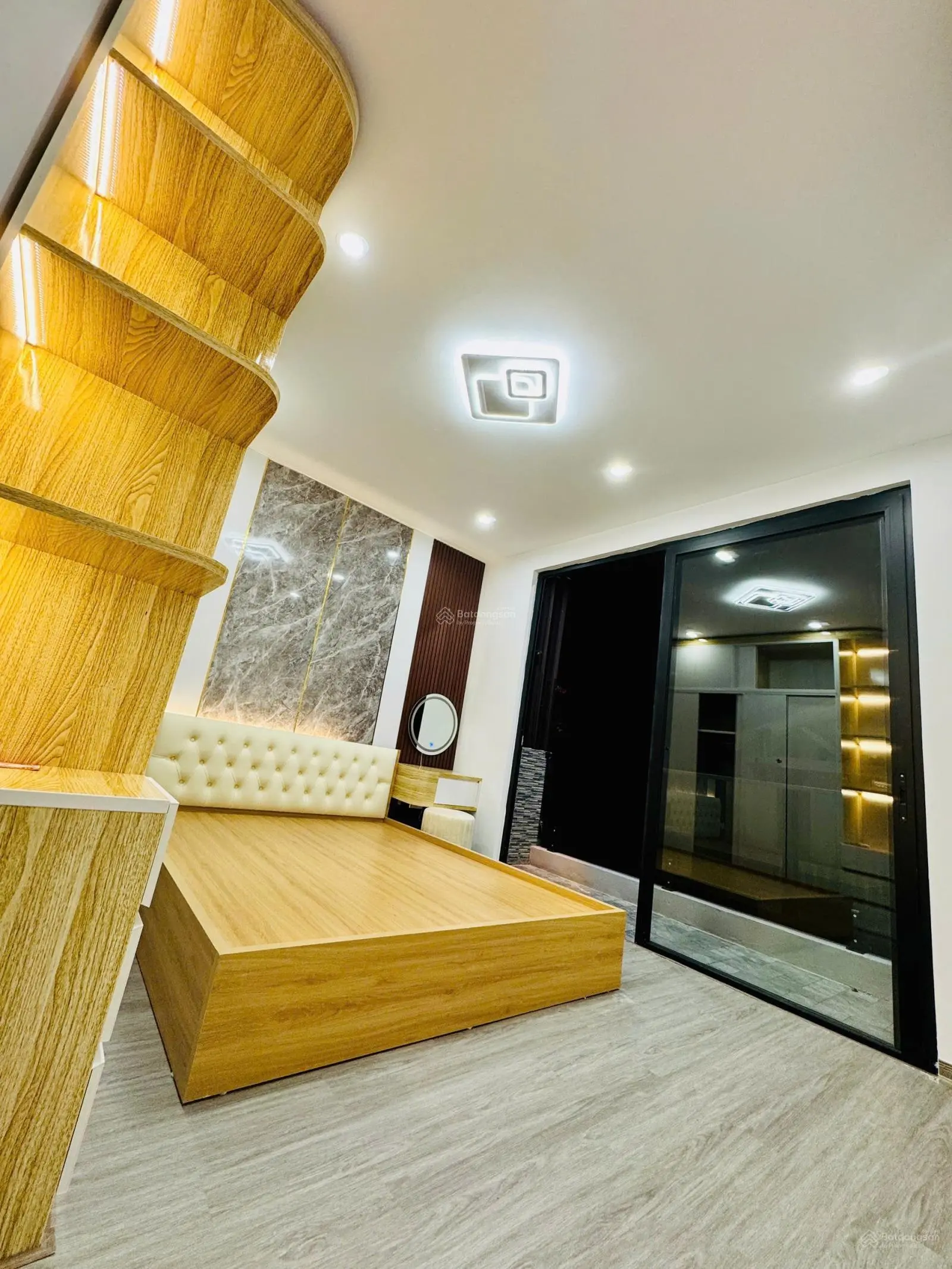 Gấp! Nhà đẹp Phú Thượng - Tây Hồ 43m2, 3 tầng, 3PN giá chỉ 7.x tỷ thương lượng - Siêu hiếm