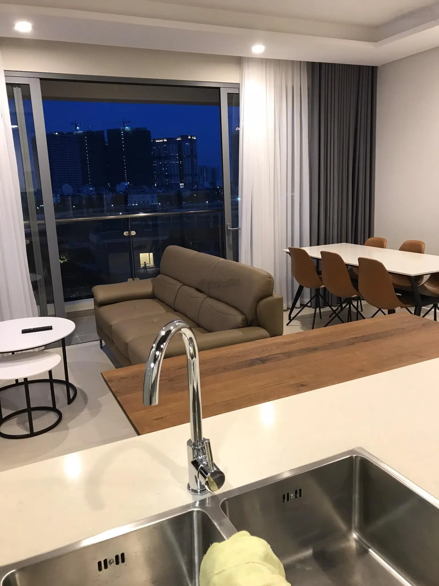 (Hiếm-giá all in) Căn hộ 2PN full nội thất tầng thấp view hồ bơi tại Đảo Kim Cương - Diamond Island