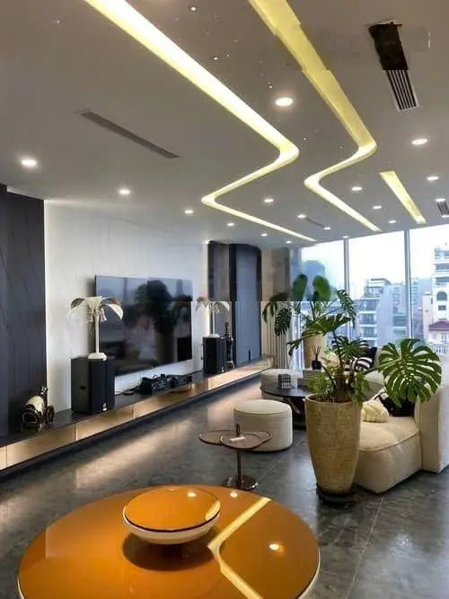 NHÀ VIP! Bán nhà Đội Cấn, Ba Đình 52m2, 8 tầng, MT 5.5, thang máy, sân nướng BBQ, ô tô đậu!