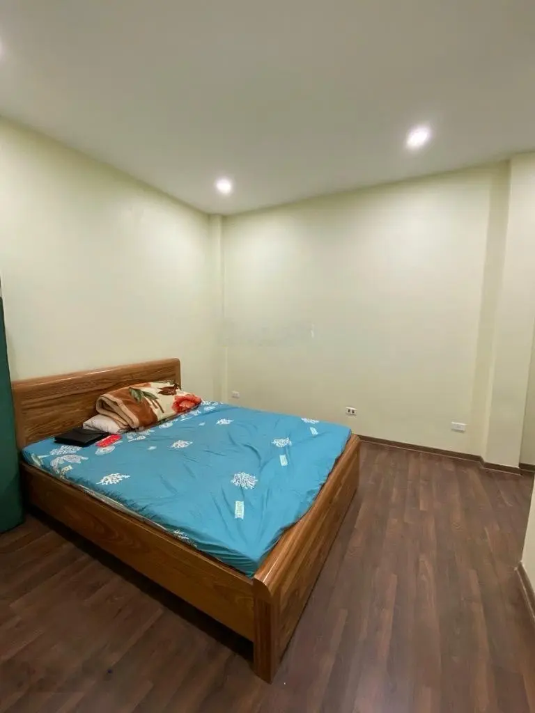 Bán nhà phố Ngọc Hà, gần phố, thang máy, vừa ở vừa cho thuê DT: 56m2, 6T, MT 4,1m, 16,3 tỷ